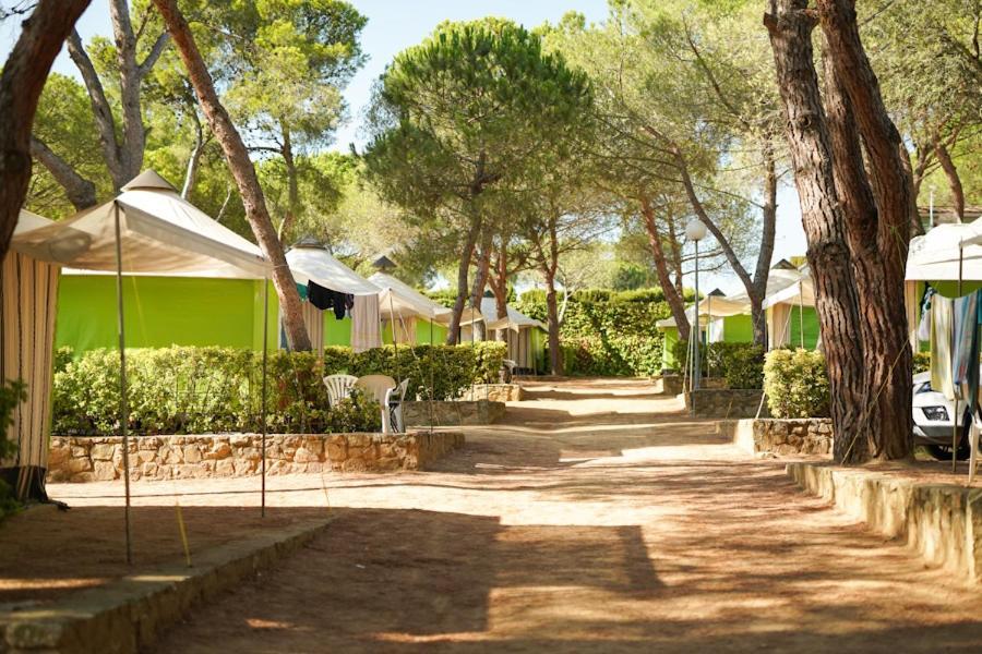 Camping Internacional Palamos Hotel Exterior photo